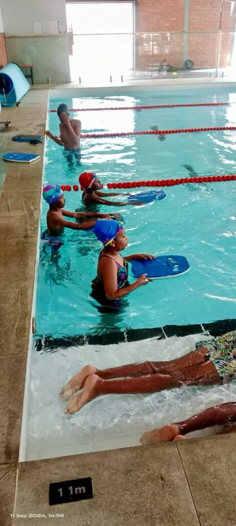 glodel_academy_swimming_01